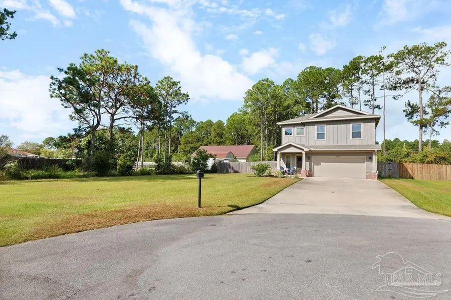 2519 Lovewood Dr, Navarre, FL 32566 - Image #2