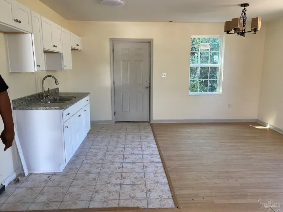 7071 Milton Dr, Milton, FL 32583 - Image #2