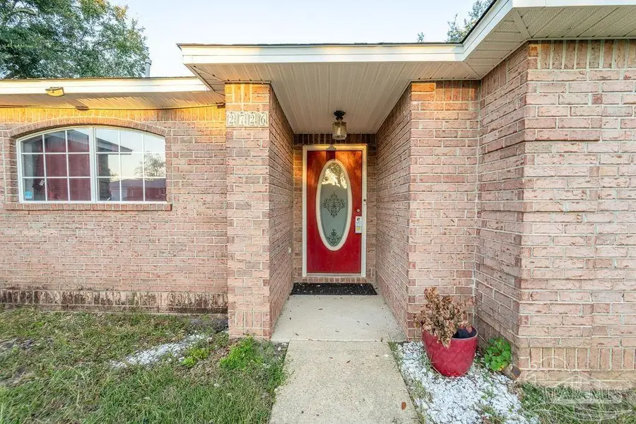 2726 Blackwood Dr, Cantonment, FL 32533 - Image #3
