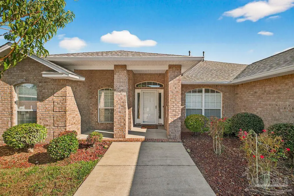 6437 Sarasota St, Pensacola, FL 32526 - Image #1