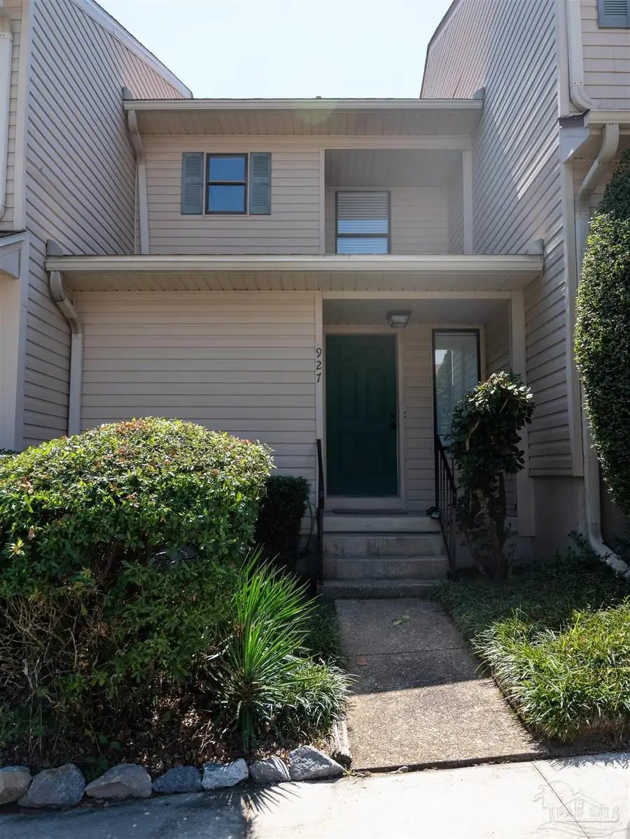 927 Brookside Pl, Pensacola, FL 32503 - Image #2
