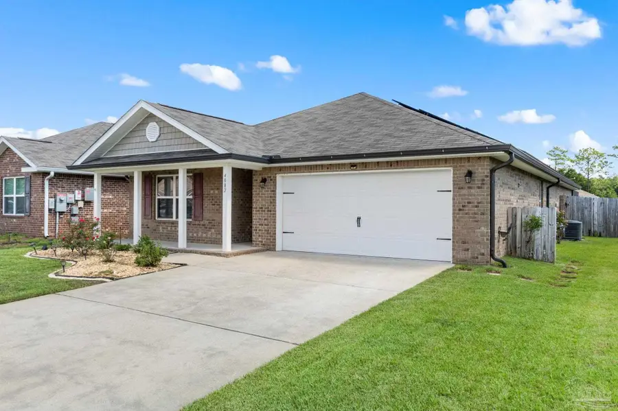 4082 Chickadee St, Milton, FL 32583 - Image #2