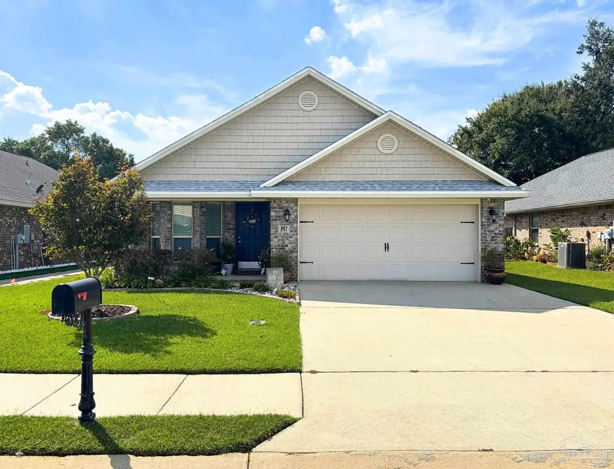 297 Wyatt Ct, Foley, AL 36535 - Image #1