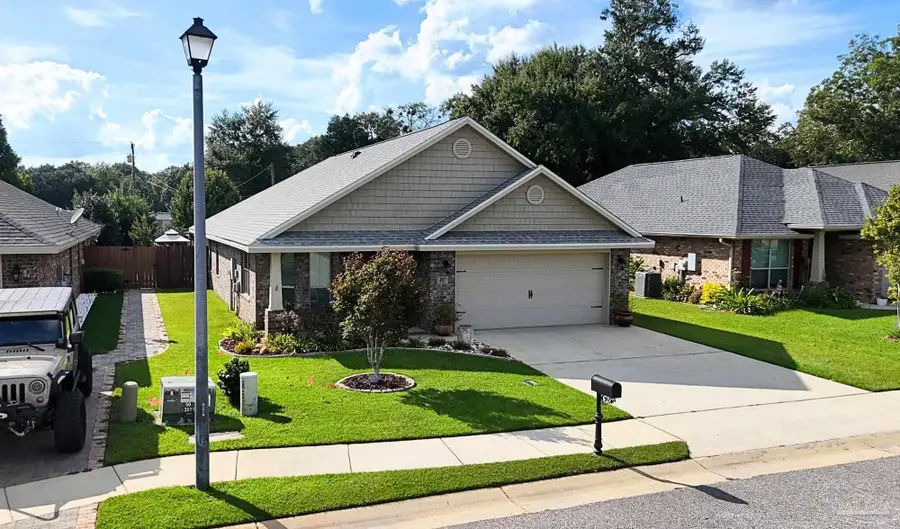 297 Wyatt Ct, Foley, AL 36535 - Image #2