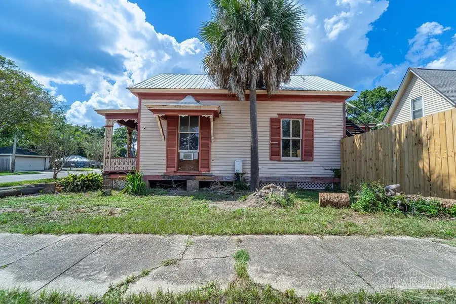 400 W Gregory St, Pensacola, FL 32502 - Image #2