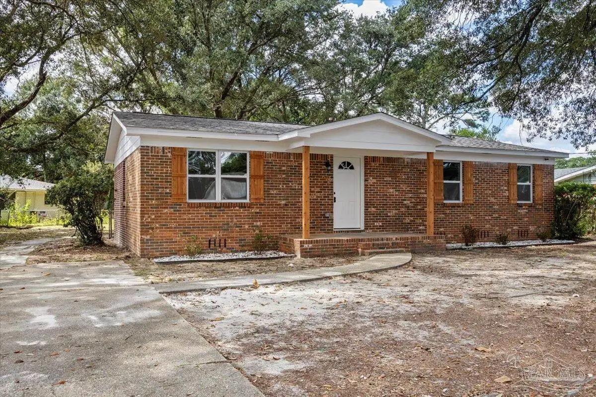 7333 Rolling Hills Rd, Pensacola, FL 32505 - Image #1