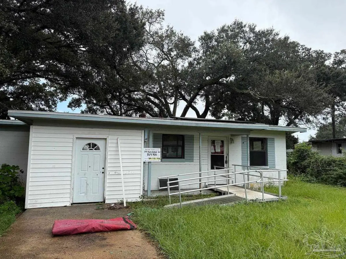 39 Randolph Dr, Pensacola, FL 32506 - Image #1