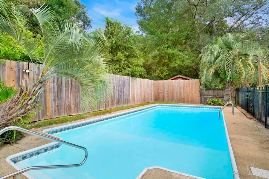 1018 Stillbrook Rd, Pensacola, FL 32514 - Image #2