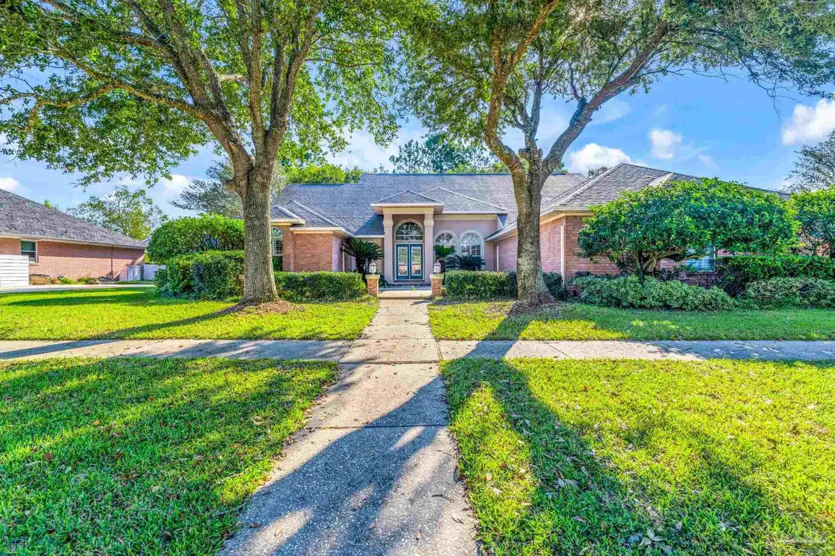 116 Mt Pilot St, Cantonment, FL 32533 - Image #1