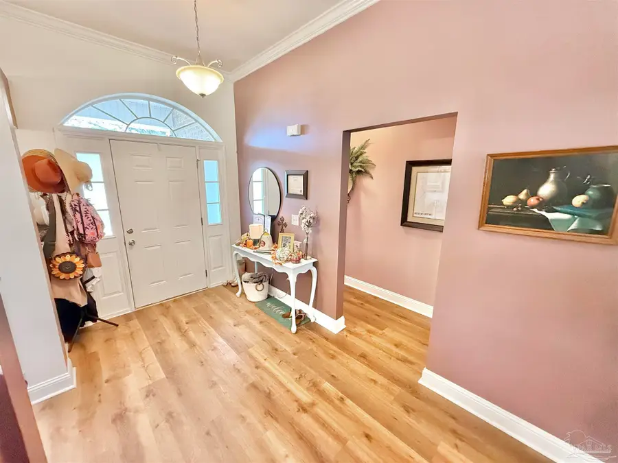 5497 Tucker Cir, Pace, FL 32571 - Image #2