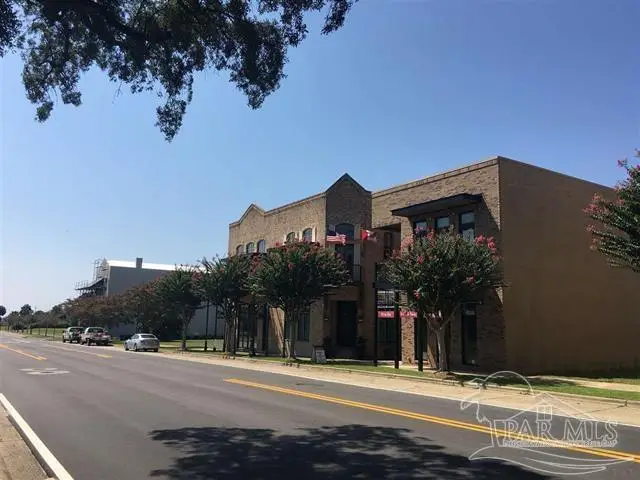 65 S 9th Ave, Pensacola, FL 32502 - #3