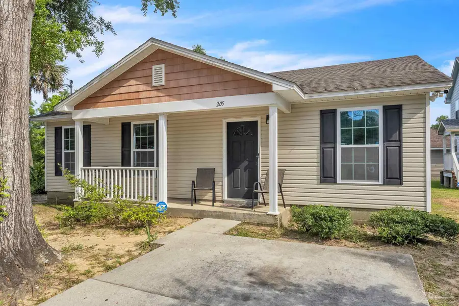 205 E Hatton St, Pensacola, FL 32503 - Image #2