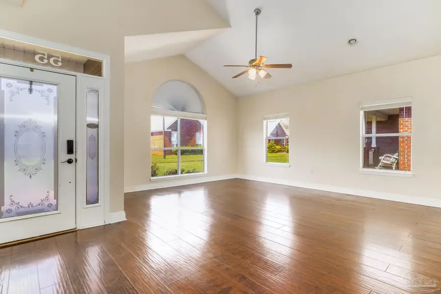 55 Newport St, Cantonment, FL 32533 - Image #2