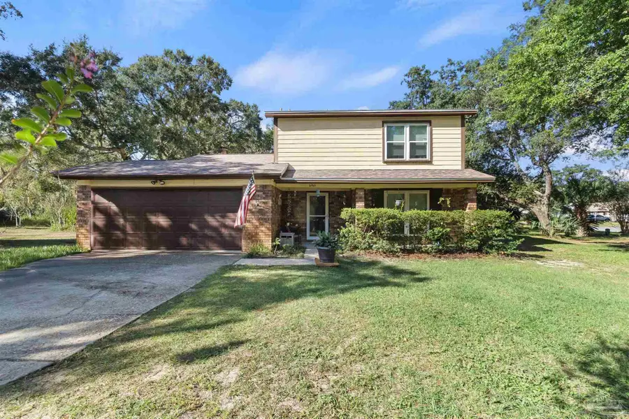 2703 Sanibel Pl, Gulf Breeze, FL 32563 - Image #2