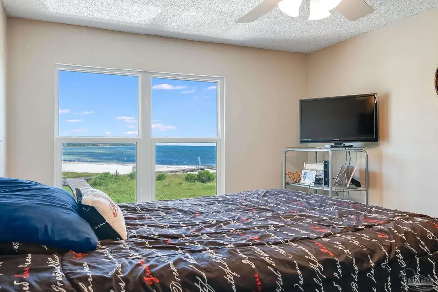 200 Pensacola Beach Rd #D2, Gulf Breeze, FL 32561 - Image #2