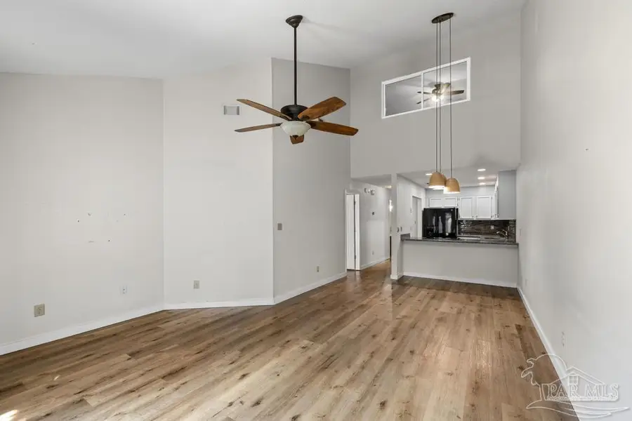 177 Kevin Dr, Gulf Breeze, FL 32561 - Image #3