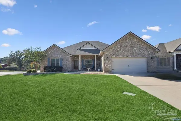 1555 Cadence Loop, Cantonment, FL 32533