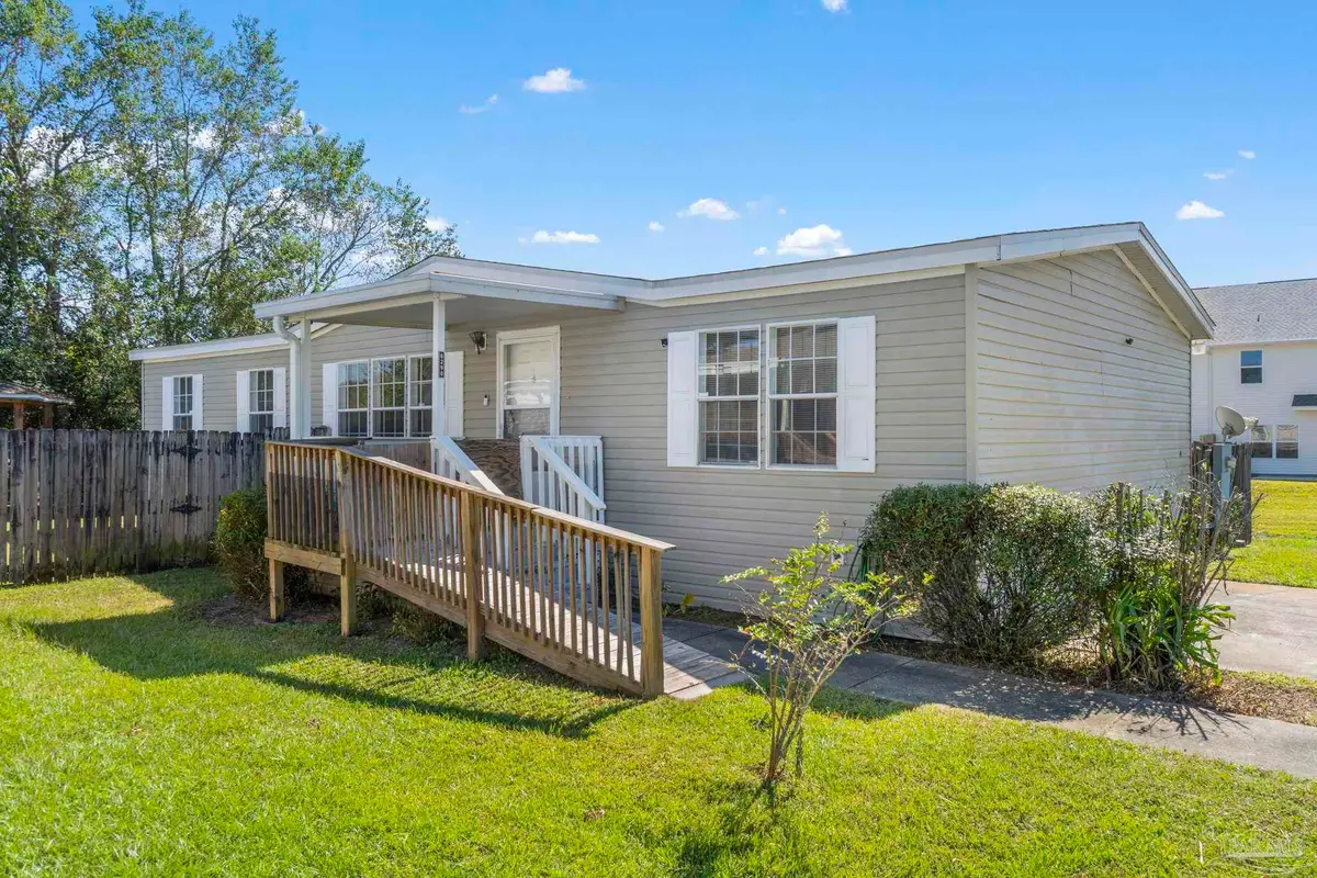 6290 Footprint Dr, Pensacola, FL 32526 - Image #1