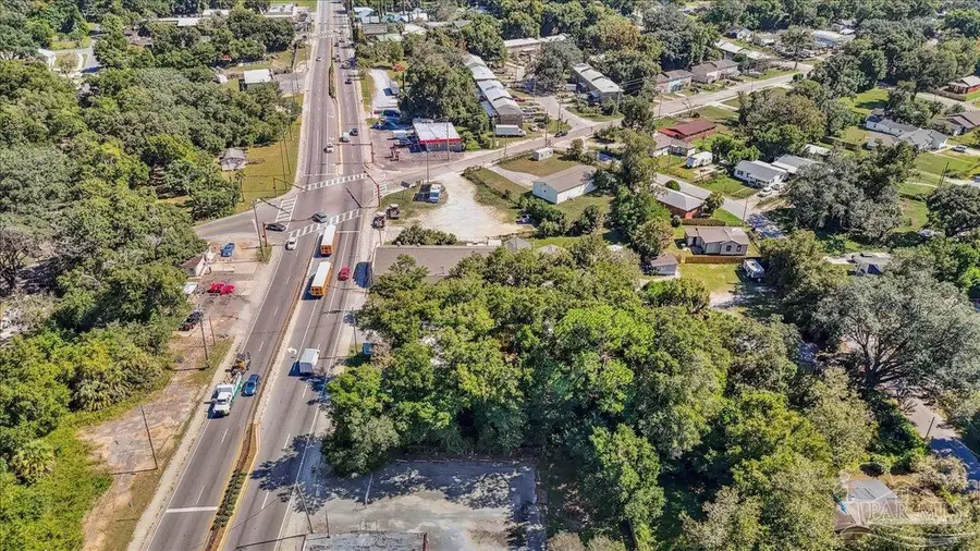 3700 Mobile Hwy, Pensacola, FL 32505 - Image #2