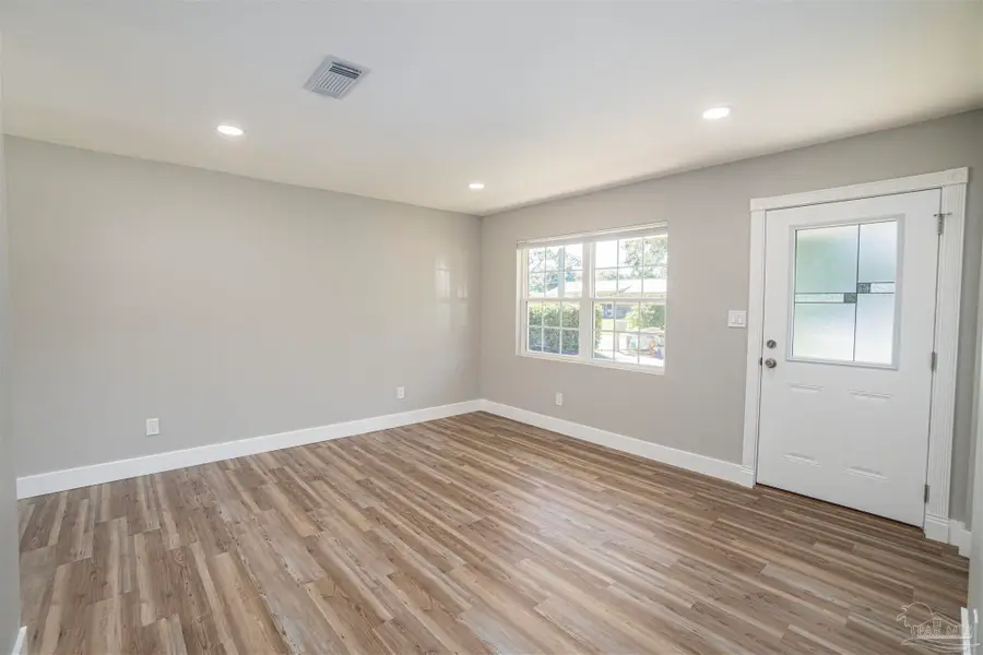 4494 Landes Dr, Pensacola, FL 32505 - Image #3