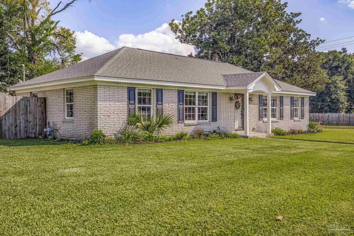 4170 Lynn Ora Dr, Pensacola, FL 32504 - #1