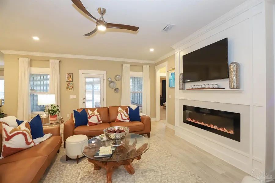 1947 Refuge Cir, Gulf Breeze, FL 32563 - Image #3