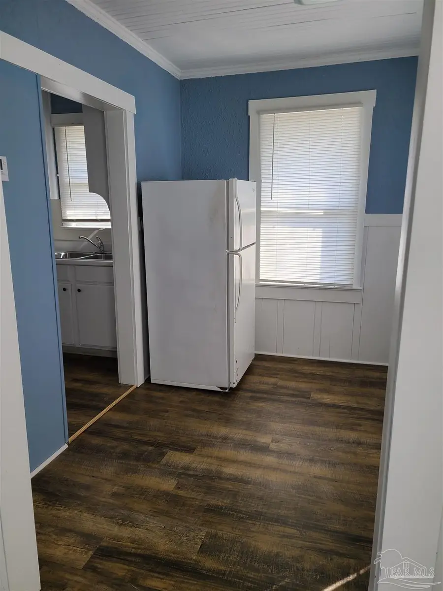 2828 W Gonzalez St, Pensacola, FL 32505 - Image #2