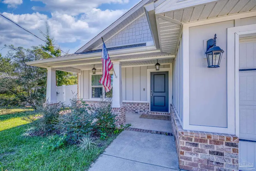 5343 Boots Byers Ct, Gulf Breeze, FL 32563 - Image #2