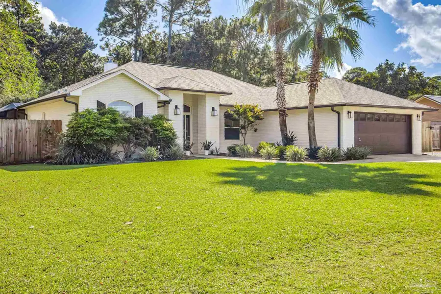 2953 Duke Dr, Gulf Breeze, FL 32563 - Image #2