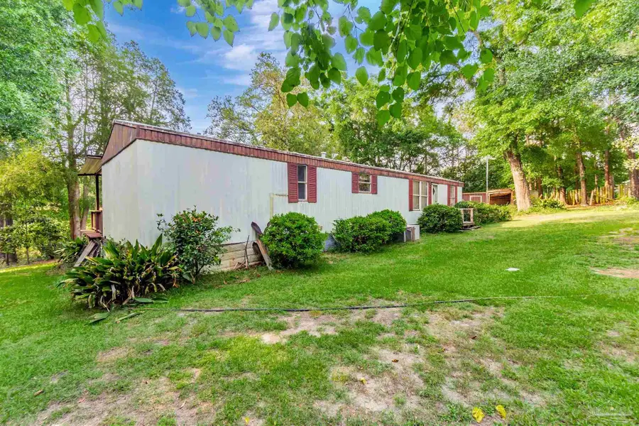 11210 S Lakeview Dr, Milton, FL 32583 - #2