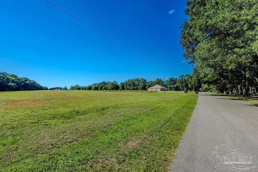 1A Tidwell Rd, Pace, FL 32571 - Image #3
