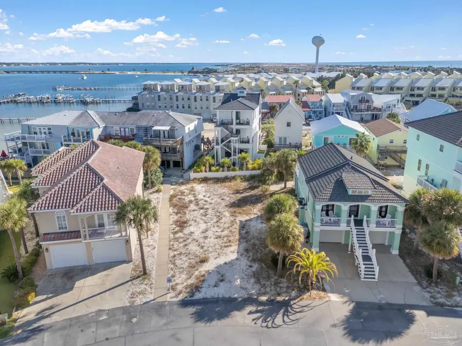 1428 Sonata Ct, Navarre Beach, FL 32566 - Image #2