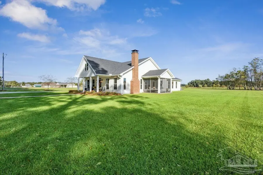 3500 Red Ryder Ln, Pace, FL 32571 - Image #2