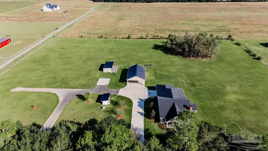 3500 Red Ryder Ln, Pace, FL 32571 - Image #3