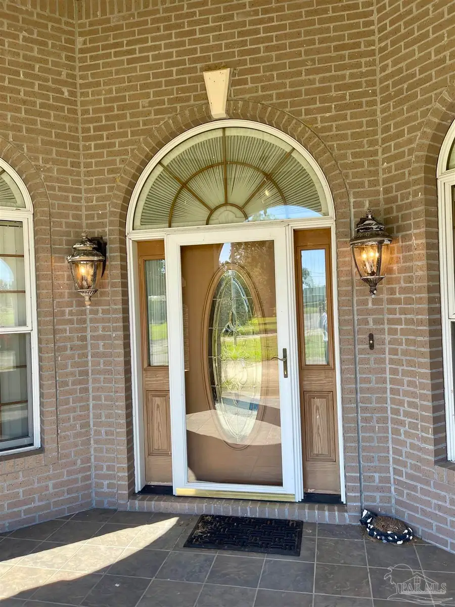 5221 Barrineau Park School Rd, Molino, FL 32577 - Image #2