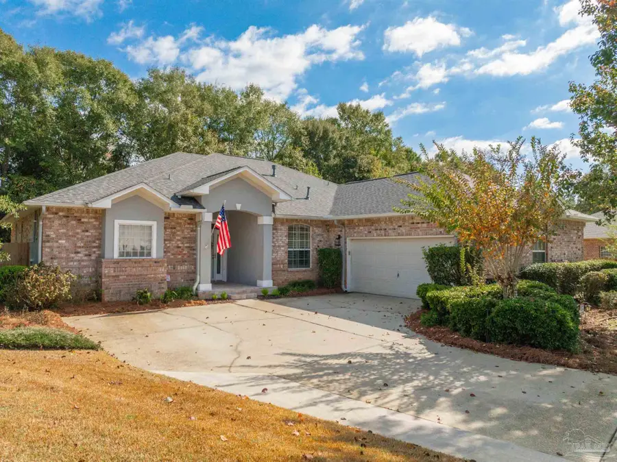 2351 Queens Ferry Ln, Cantonment, FL 32533 - Image #2