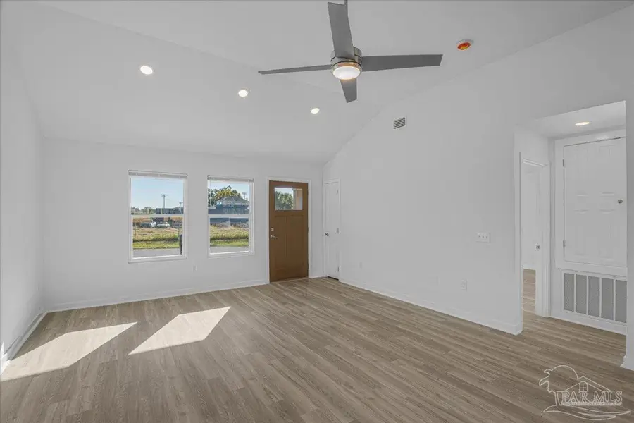 2363 N F St, Pensacola, FL 32501 - Image #3