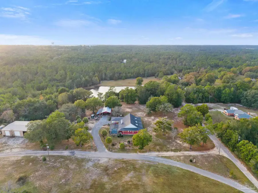 5015 Rendy Kay Ln, Milton, FL 32570 - Image #3