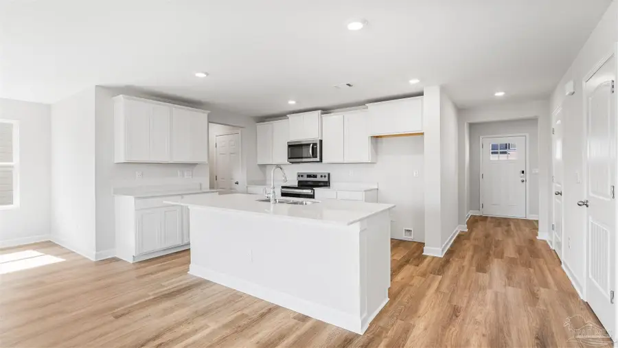 5900 Pelagic Dr, Milton, FL 32583 - Image #2