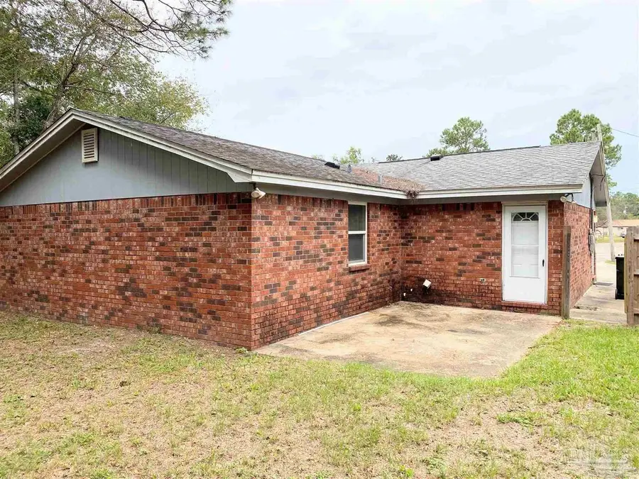 8229 Impala Ct, Pensacola, FL 32506 - Image #2