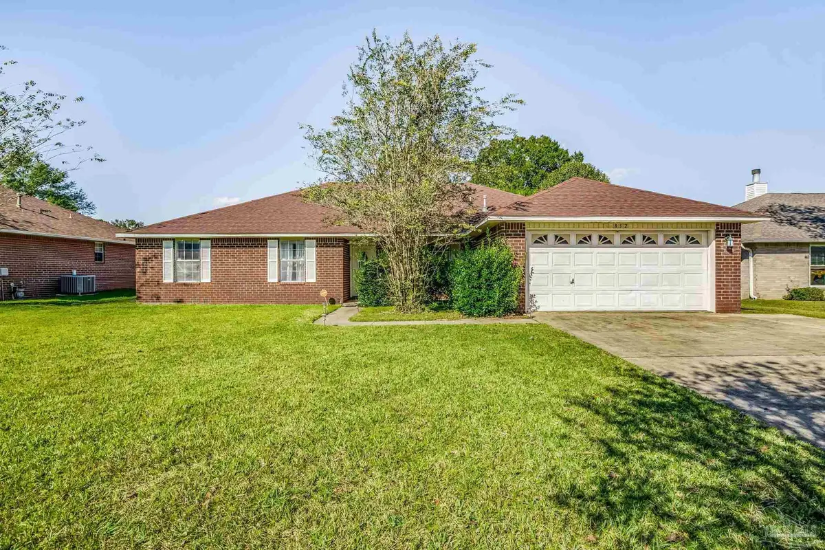 832 Horsemens Path, Cantonment, FL 32533 - Image #1