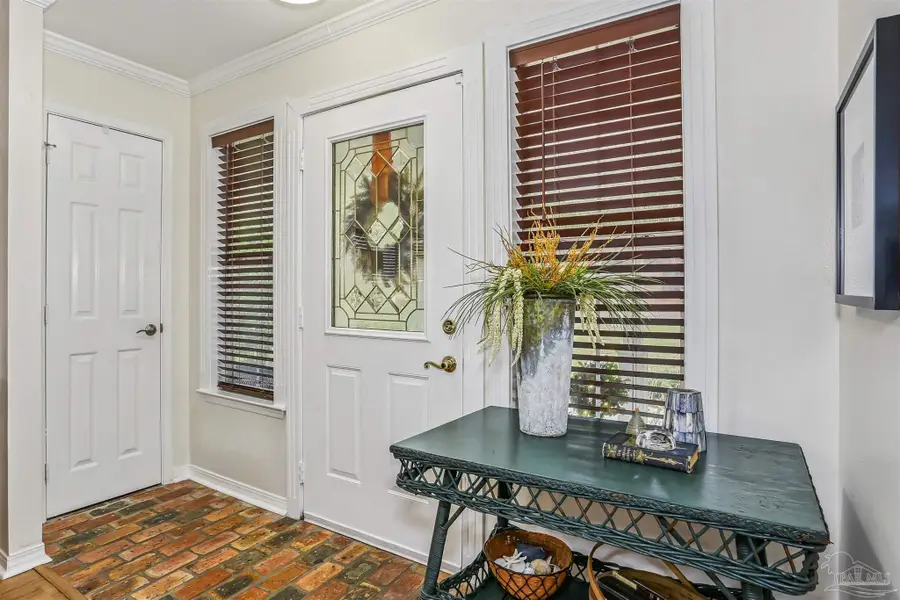 10045 Foxrun Rd, Pensacola, FL 32514 - Image #3