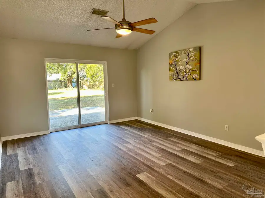 10714 Silver Creek Dr, Pensacola, FL 32506 - Image #3