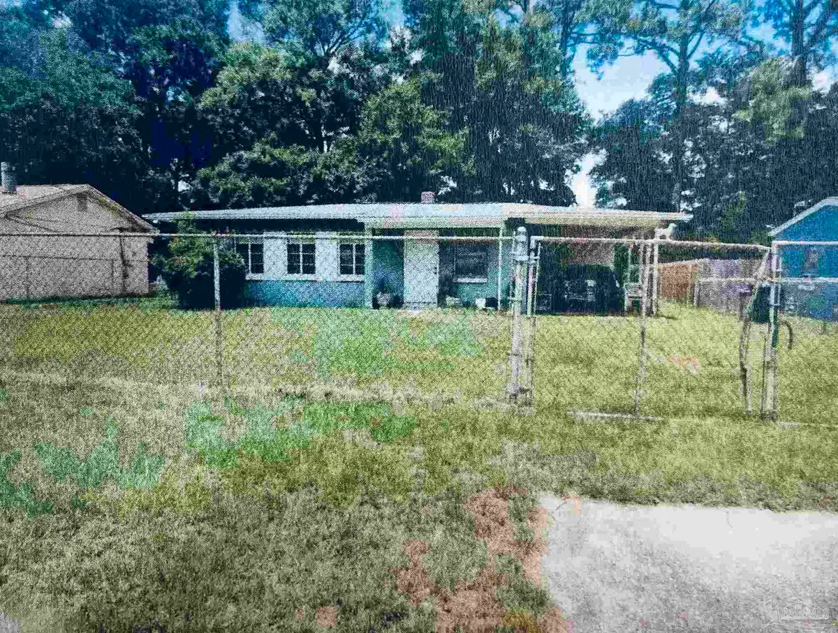 50 Pen Haven Dr, Pensacola, FL 32506 - #1