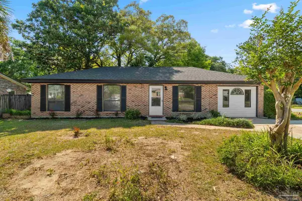 7775 Marlow St, Pensacola, FL 32514