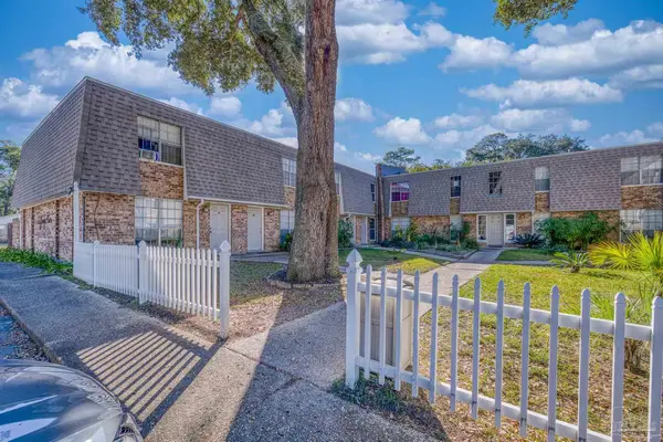 8101 Tippin Ave #D, Pensacola, FL 32514