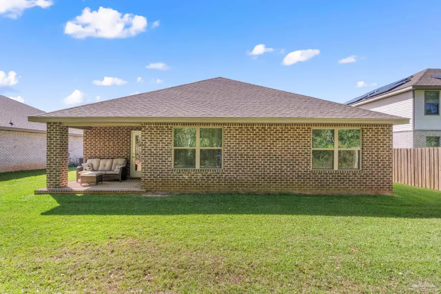 6320 Burrow Ln, Pensacola, FL 32526 - Image #2