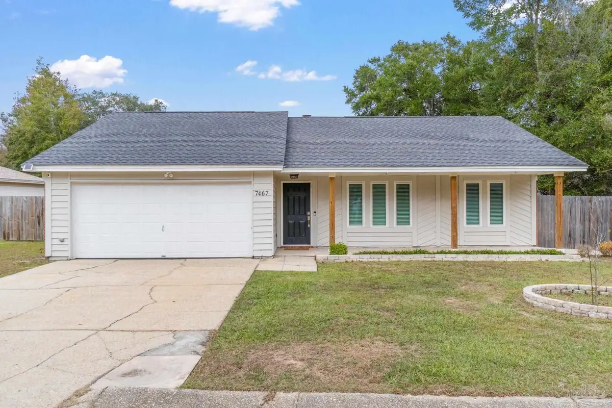7467 Baywoods Ln, Pensacola, FL 32504 - #1