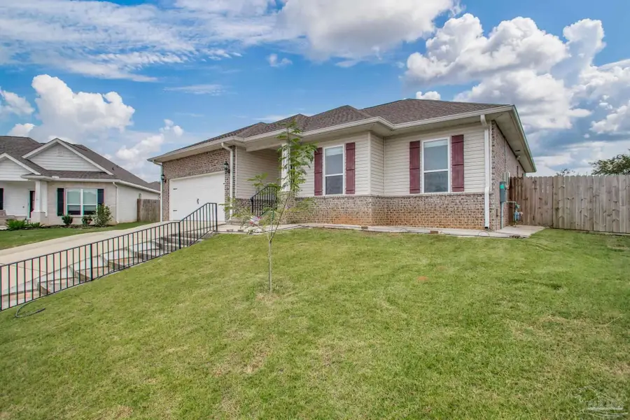 2884 Avalon St, Cantonment, FL 32533 - Image #2