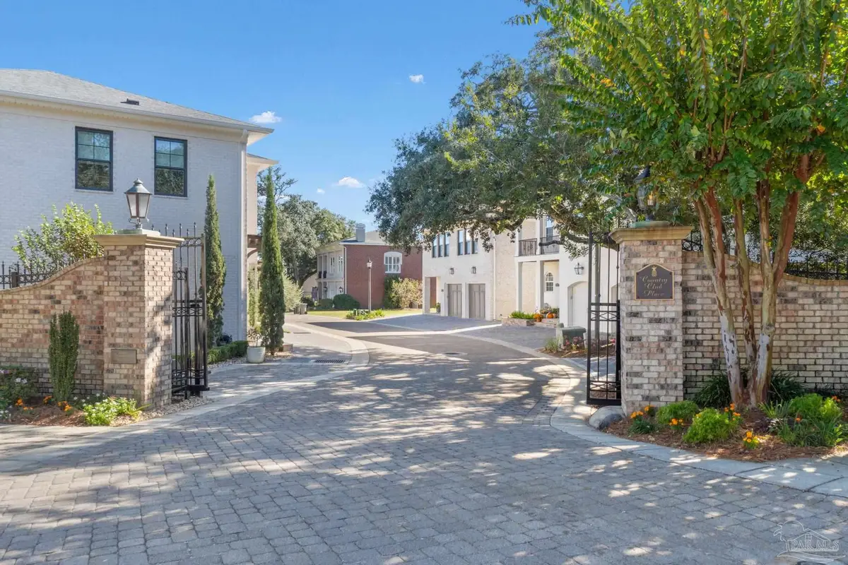 1514 White Caps Ln, Pensacola, FL 32507 - #1